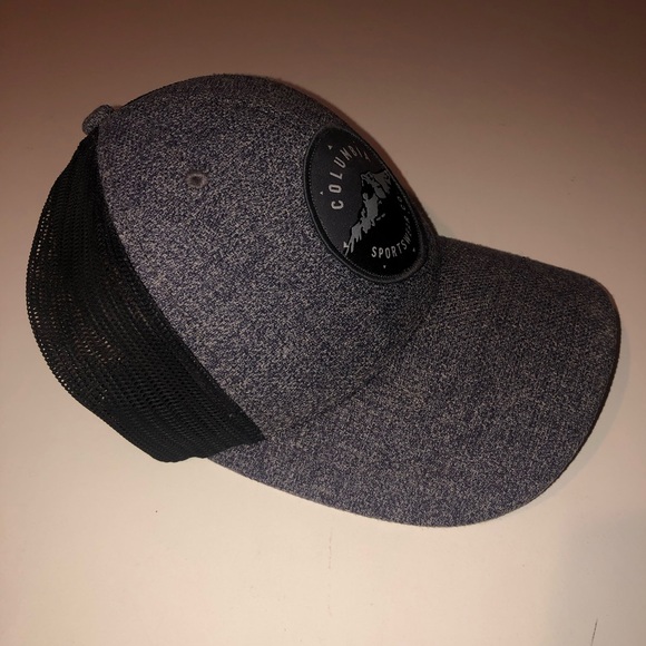 Columbia Snap Back Hat Gray And Black - Picture 3 of 16